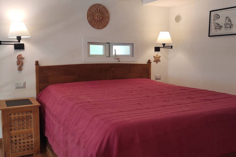 Apartamento entero, La Tana beach house in Provincia de Latina