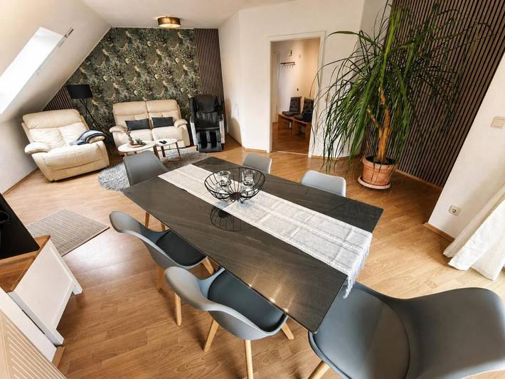 Ferienwohnung für 5 Personen, mit Balkon und Sauna in Barby
