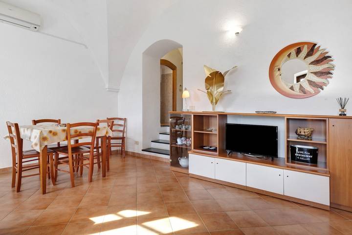 Ganze Wohnung, Ferienwohnung 'Le Case Del Sole - Il Rustico' mit Meerblick, Wlan und Klimaanlage in Verzi (Finale Ligure), Finale Ligure Gemeinde