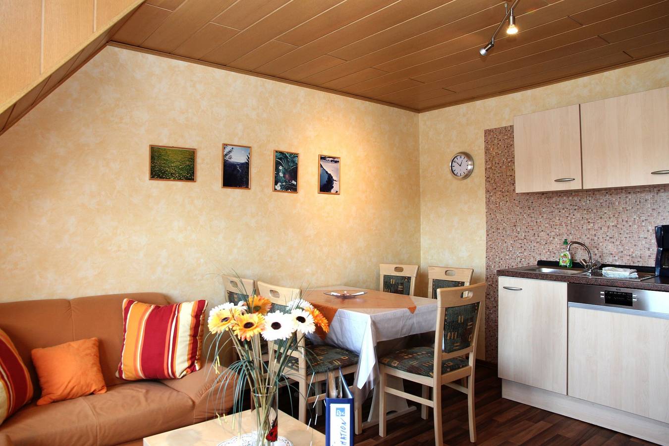 Ganze Wohnung, Apartment 'Mit Garten' mit privater Terrasse, privatem Garten und Wlan in Medebach, Hochsauerlandkreis