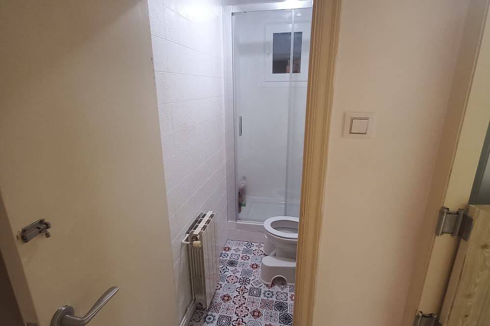 Entire apartment, Apartment with spectacular view in Barcelona very well communicated in Cornellà de Llobregat, Baix Llobregat