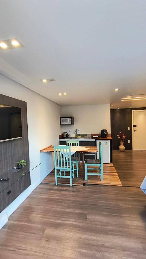 Casas e apartamentos de temporada para 3 pessoas, com sauna e piscina e ainda vista and balcão em Jaraguá do Sul