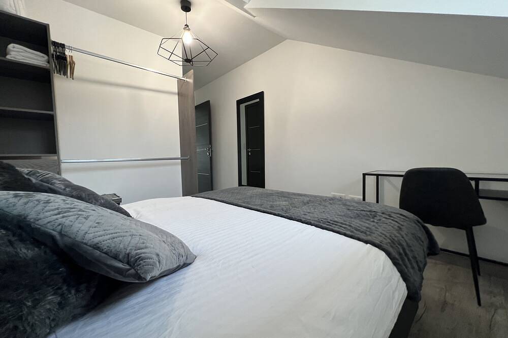 Ganze Wohnung, Apartment with Jacuzzi Downtown Champagnole in Champagnole, Jura