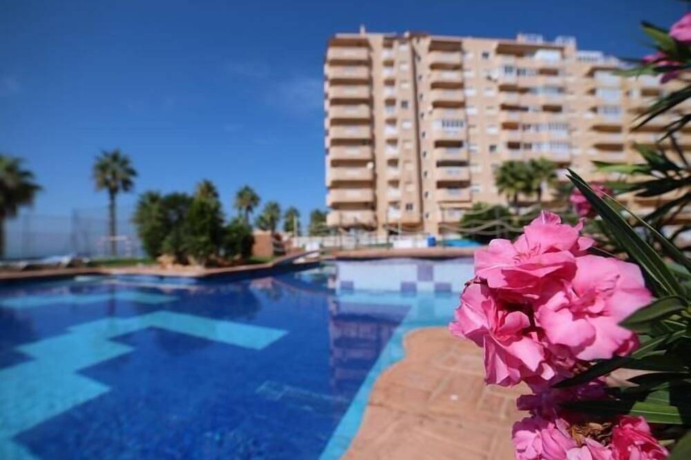 Entire apartment, 2 bedroom apartment / lmb 1642 in La Manga del Mar Menor, Mar Menor