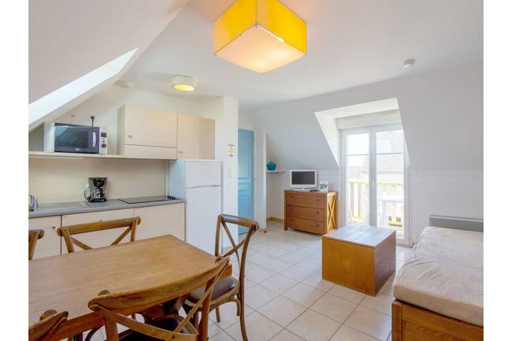 Gîte pour 5 personnes, avec balcon et piscine à Saint-Nic - 2