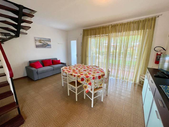 Ruhiges Haus mit Pool und Terrasse in Porto Santa Margherita, Caorle