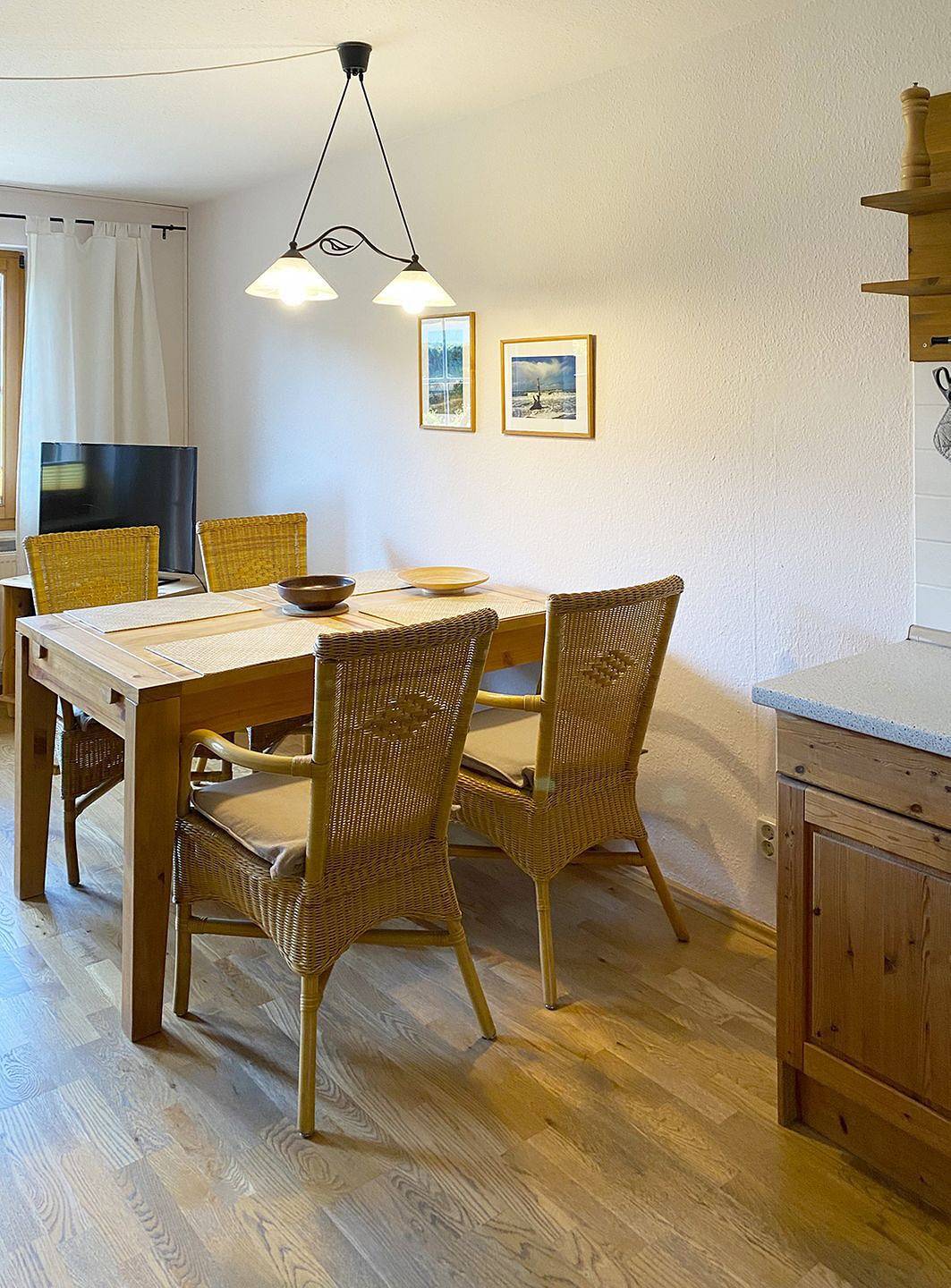 Reihenhaus mit Süd-West-Terrasse, Garten, für max. 4 P., Haustiere erlaubt, Wlan in Prerow, Fischland - Darß - Zingst