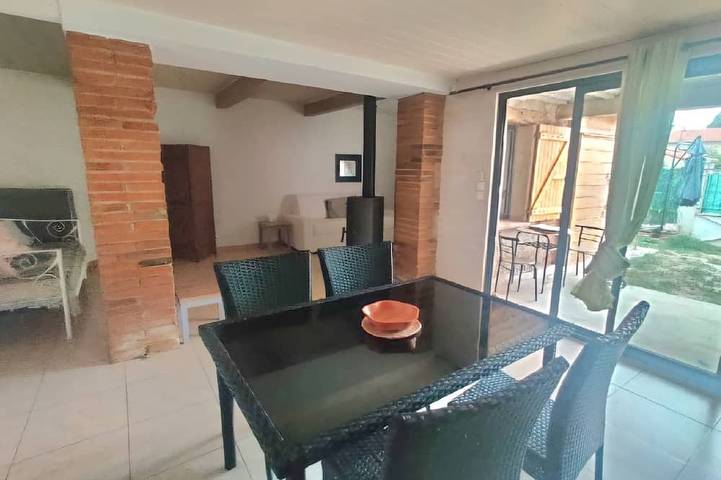 Gîte pour 4 personnes à Corbère-les-Cabanes