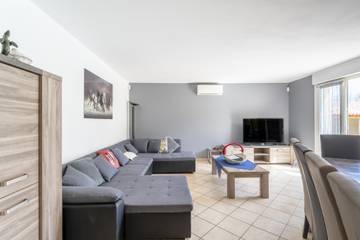 Gîte pour 10 Personnes dans Saint-Laurent-la-Vernède, Région de Nîmes, Photo 4