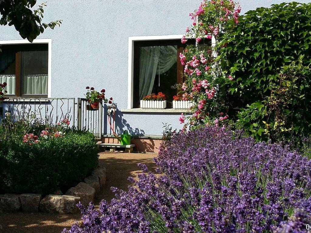 Casa de vacaciones en Radebeul con piscina. in Radebeul, Meissen Region