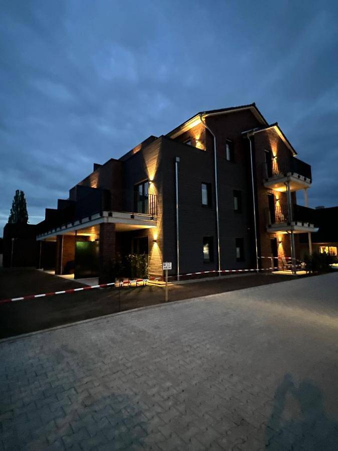 Hotel, mit Balkon und Terrasse in Dinklage - 2