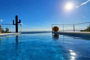 Chalet pour 9 personnes, avec balcon et piscine à Roses