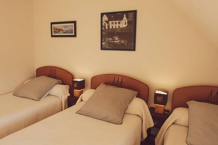 Location de vacances pour 12 personnes, avec jacuzzi ainsi que jardin et sauna dans Plage Trenez - 4