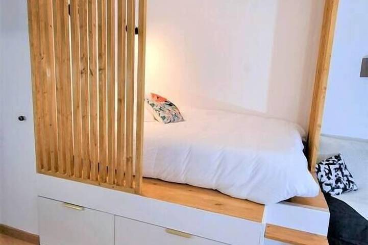 Ganze Wohnung, Cozy studio with swimming pool and balcony in Ax-les-Thermes, Französische Pyrenäen