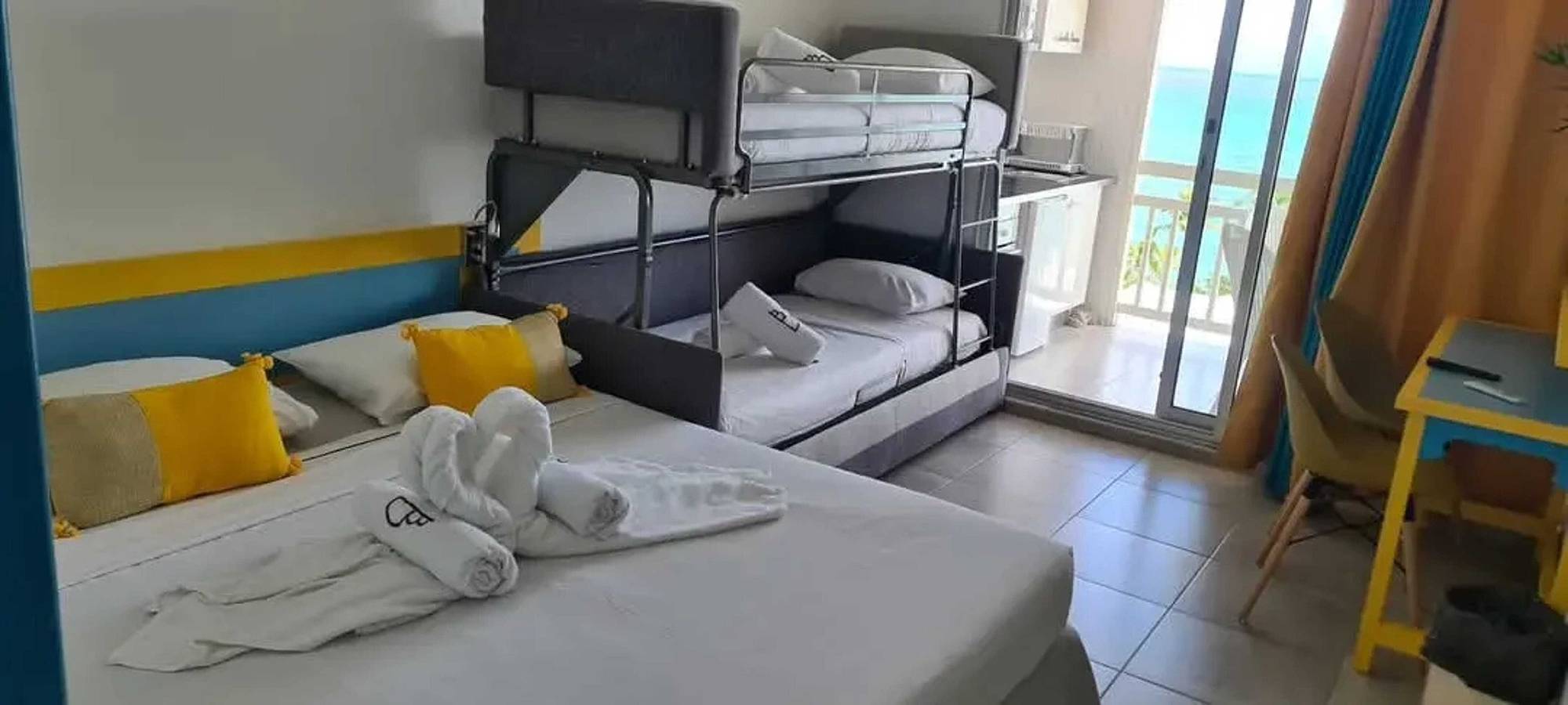 Apartamento entero, Apartamento con piscina en Diamant, 23 m² in Le Diamant, Martinica