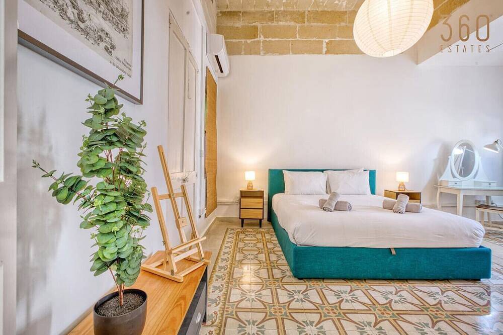 Lovely 4Br Maltese Home with Private Garden & Bbq! in Cospicua, Insel Malta