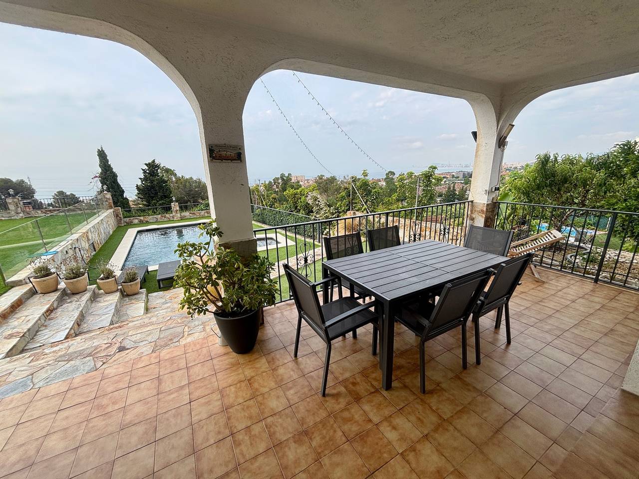 Maison de vacances « Villa Mar » avec vue sur mer, piscine privée et Wi-Fi in El Masnou, Costa del Maresme