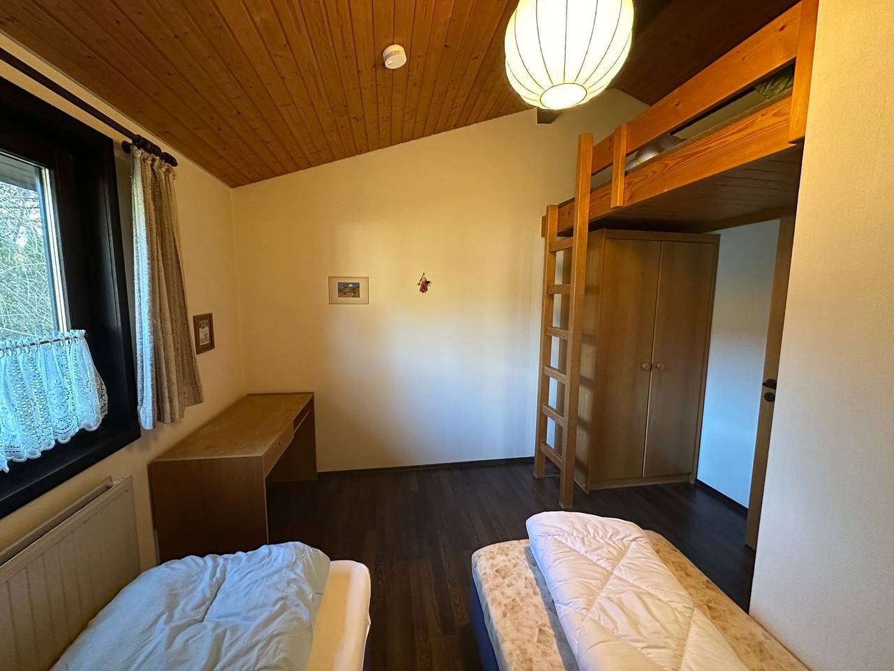 Voll ausgestattetes Ferienhaus "Robinson" Nr.112 mit überdachter Terrasse in Waldbrunn, Neckar-Odenwald-Kreis