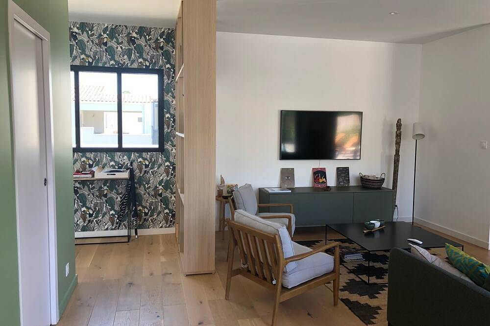 Belle villa Zen,  6 voyageurs, 3 chambres, piscine, jardin clos in Saint-Augustin, Côte de Beauté