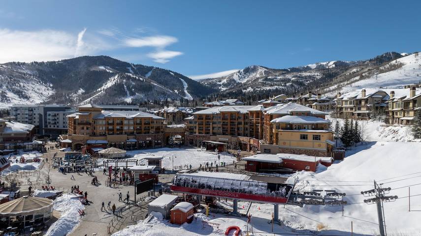 Vacation rental for 4 people, with balcony and pool in Park City UT