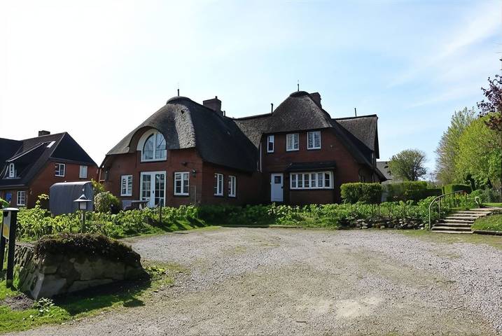 Ganze Wohnung, 4-Sterne Ferienhaus Pastoratshof - Haus 6 mit Sauna & Kamin auf Föhr in Nordfriesische Inseln (Schleswig-Holstein) (Schleswig-Holstein), Wrixum