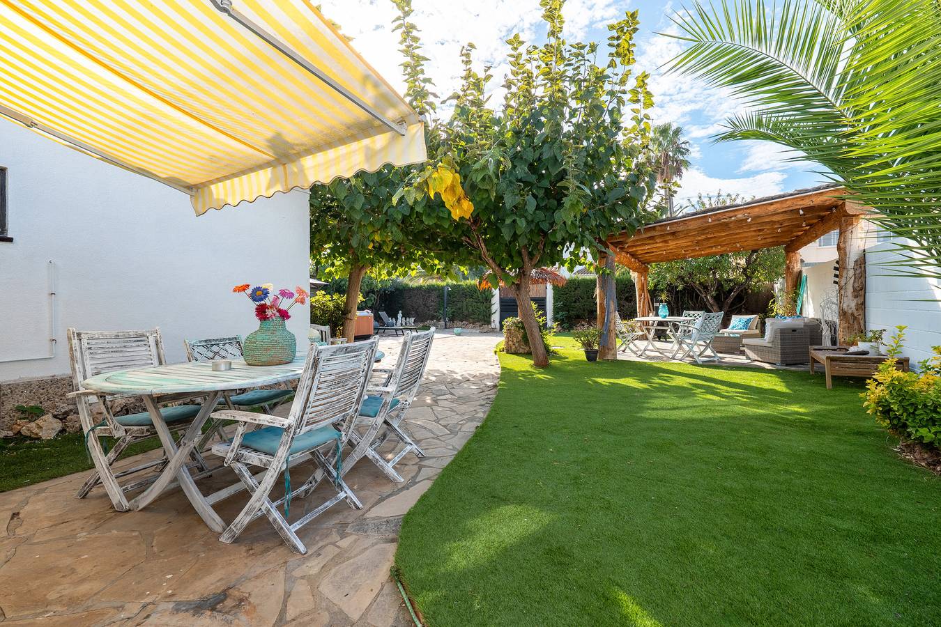 Maison de Vacances 'Preciosa' avec Jardin Privé, Wi-Fi et Climatisation in Torredembarra, Costa Dorada