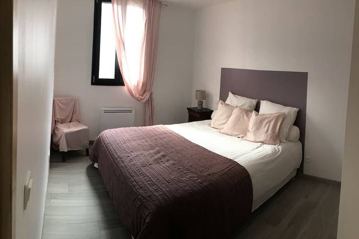 Location de vacances pour 9 personnes, avec jardin et terrasse, animaux acceptés à Réaup-Lisse - 2