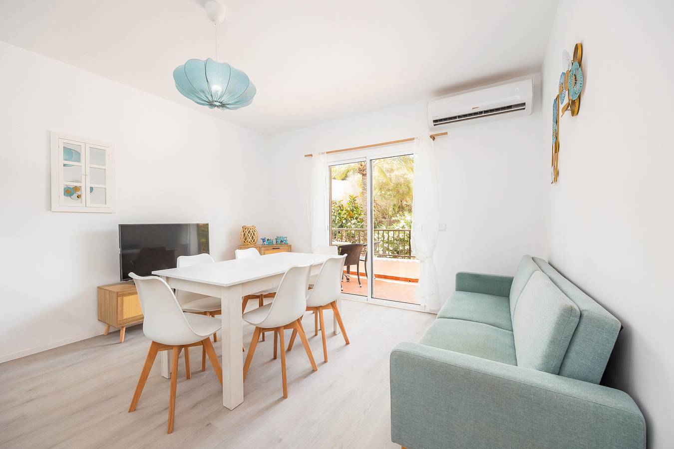 Ganze Wohnung, Ferienwohnung 'Gran Sol Family 3' mit Gemeinschaftspool, Wi-Fi und Klimaanlage in Cala Serena, Felanitx