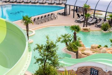 Camping pour 2 personnes, avec terrasse et sauna à Les Mathes