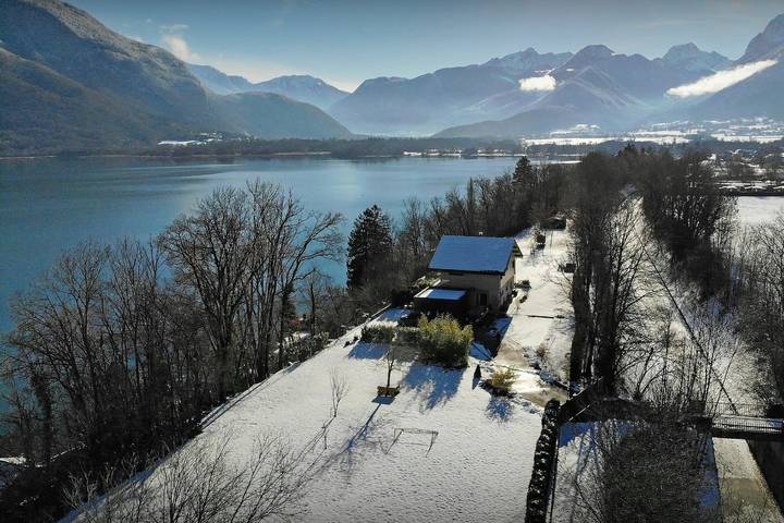 Villa pour 8 personnes, avec jacuzzi et jardin, adapté aux familles sur le Lac d'Annecy - 3