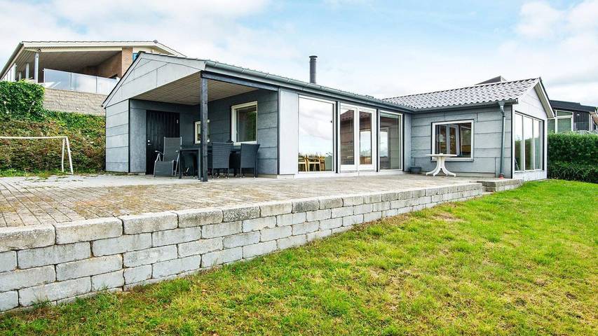 Ferienhaus für 4 Personen, mit Garten und Ausblick in Skarrev