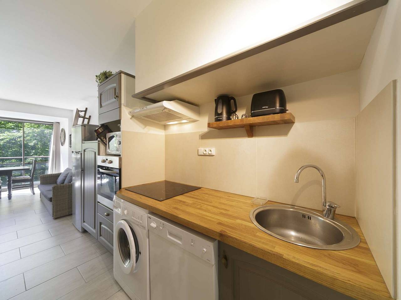 Entire apartment, 3-star apartment for 6 with ski locker in Gourette in Gourette, Eaux-Bonnes