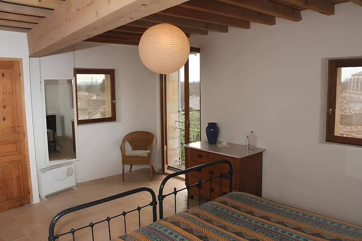 Location de vacances pour 6 personnes, avec balcon et jardin, animaux acceptés dans Abbaye de Saint Michel de Frigolet - 2