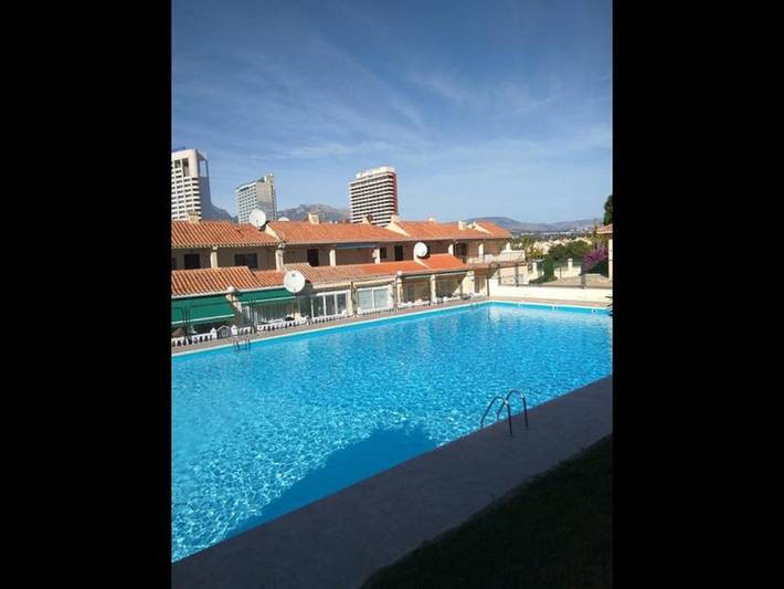 Maison d’hôte pour 2 personnes, avec terrasse ainsi que jardin et piscine à Benidorm