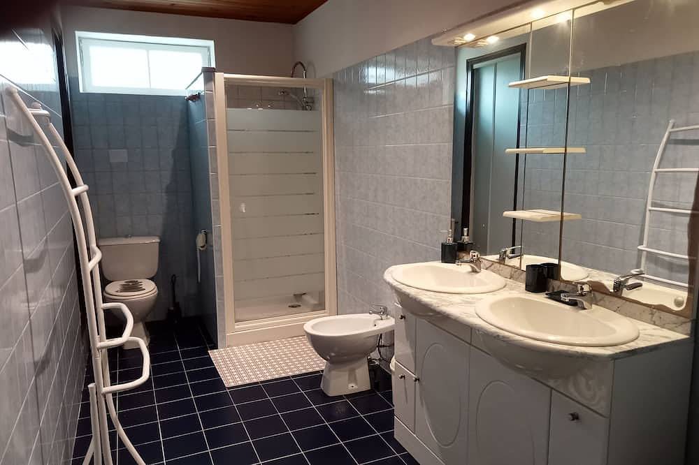 Gîte in beautiful property with character, ideal for visiting the Médoc region. in Vendays-Montalivet, Lesparre-Médoc und Umgebung