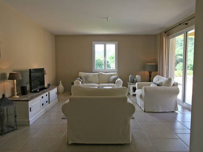 Location de vacances pour 6 personnes, avec piscine et terrasse, animaux acceptés à Le Plan-de-la-Tour - 3