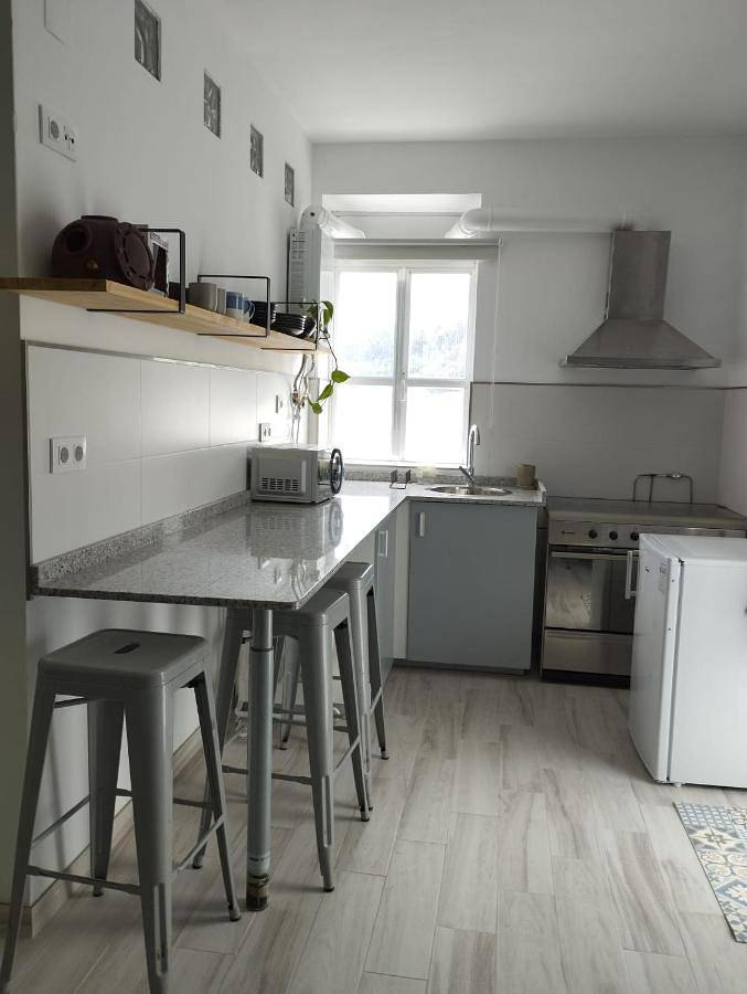 Casa rural para 3 personas, con terraza, Se admiten mascotas en Cangas - 3