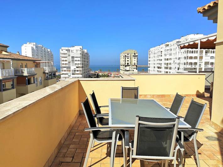 Ganze Ferienwohnung, Ferienwohnung für 3 Personen mit Meerblick in Valdelagrana, El Puerto de Santa María