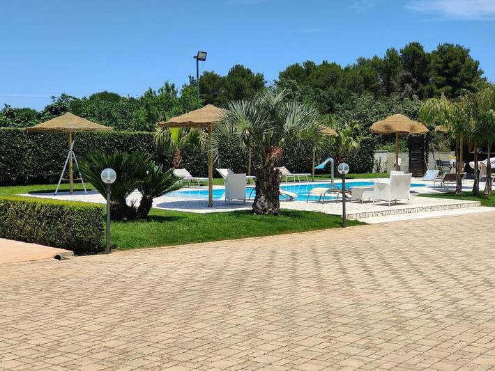 Camping für 4 Personen, mit Pool im Salento