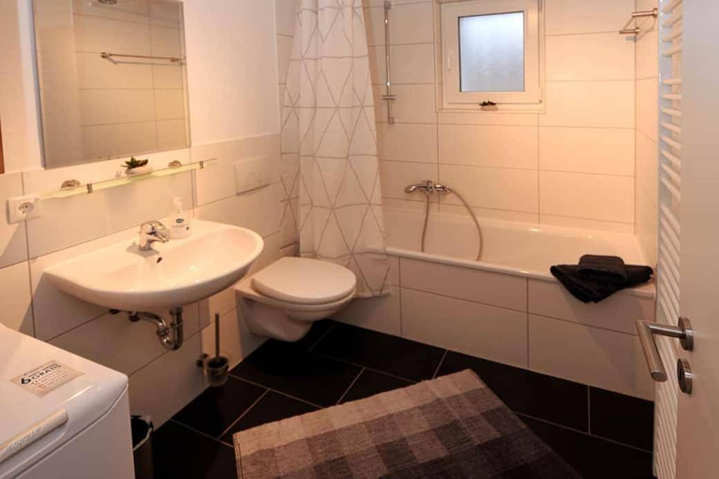 Ganze Wohnung, Ferienwohnung am Rathaus in Landstuhl, Saar-Nahe-Bergland