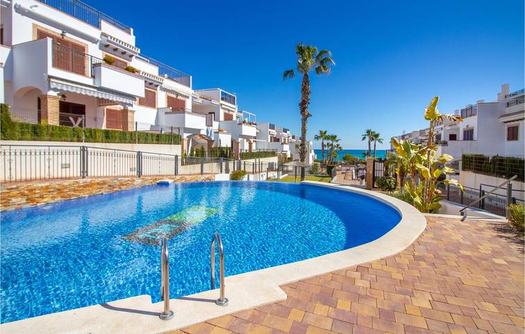 Appartement voor 4 personen, met terras en zwembad in La Mata