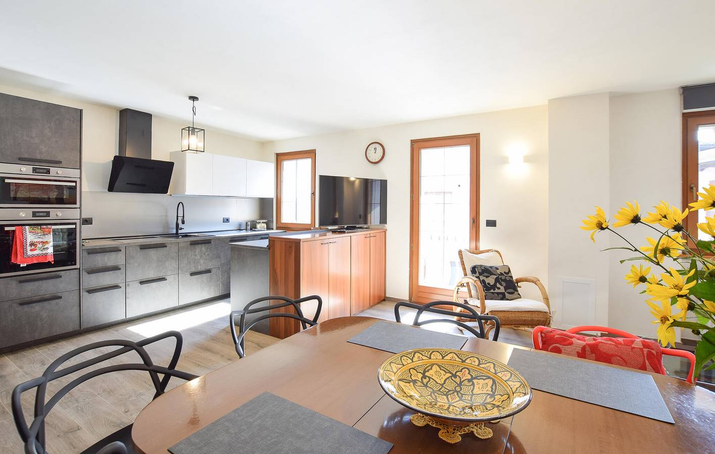 Ganze Ferienwohnung, Gemütliche Wohnung mit WLAN, Terrasse und Parkplatz in der Nähe von Lamon in Lamon, Belluno Provinz