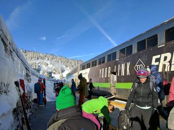 Loft for 10 Guests in Winter Park, Arapaho National Forest, Picture 3