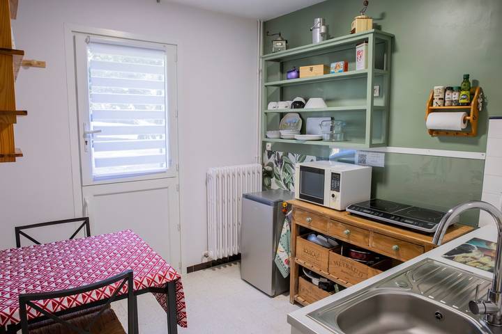 Accommodation for 2 with Pool in Cour-Cheverny, Sologne