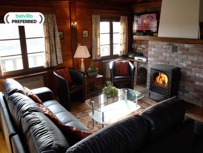 Chalet pour 8 personnes, avec jardin ainsi que terrasse et sauna