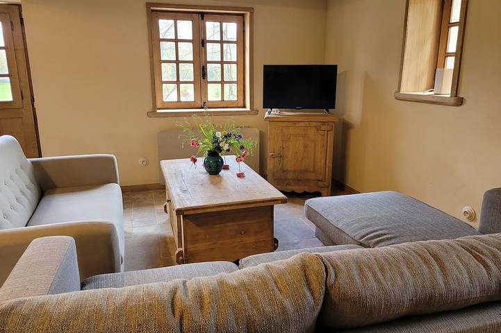 Location de vacances pour 6 personnes, avec Terrasse et Jardin dans Léaupartie