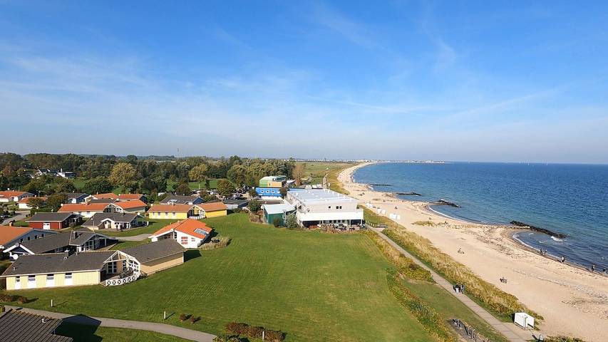Ferienhaus für 12 Personen, mit Whirlpool und Terrasse sowie Garten und Sauna an der Schlei-Ostsee - 3