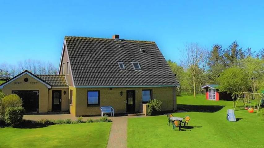 Bauernhof für 4 Personen, mit Garten und Terrasse auf Föhr