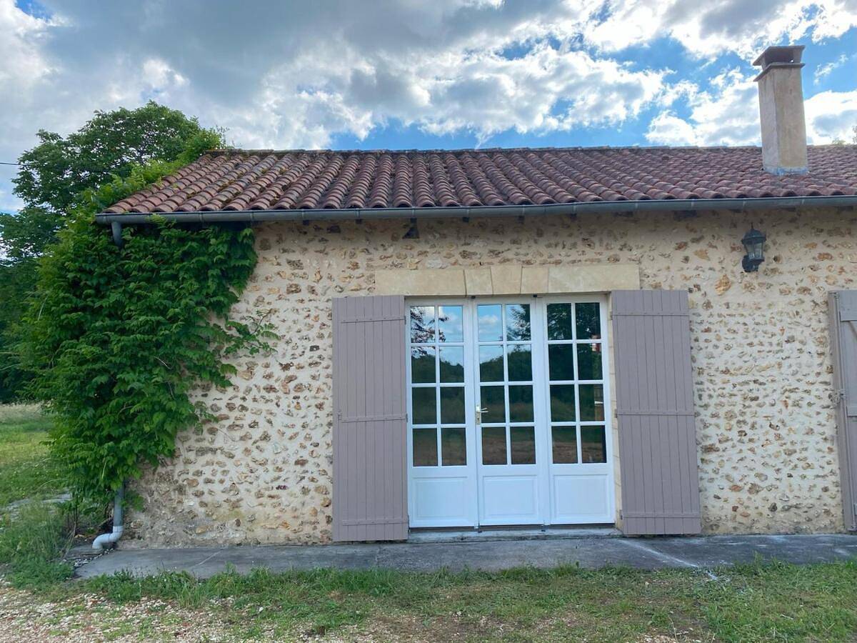 Three-Bedroom House in Vergt, Périgord Blanc