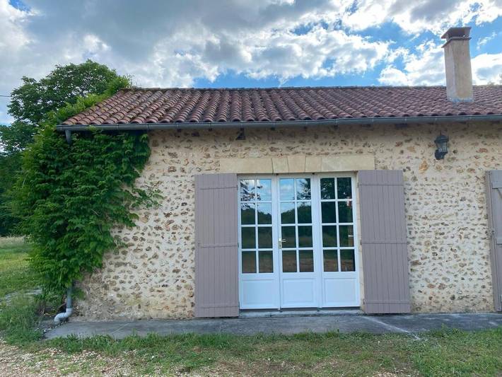 Location de vacances pour 8 personnes, avec terrasse, animaux acceptés à Vergt - 4